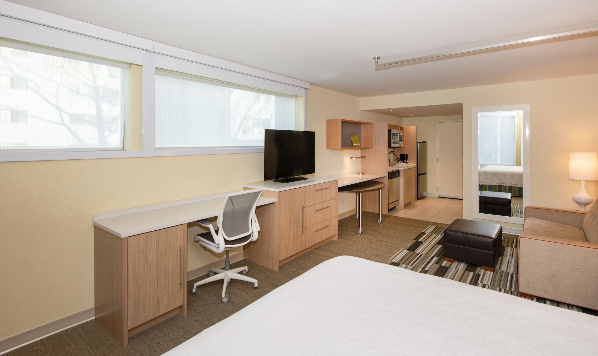 โฮม 2 สวีท บาย ฮิลตัน ยูจีน ดาวน์ทาวน์ ยูนิเวอร์ซิตี้ แอเรีย Hotel ภายนอก รูปภาพ